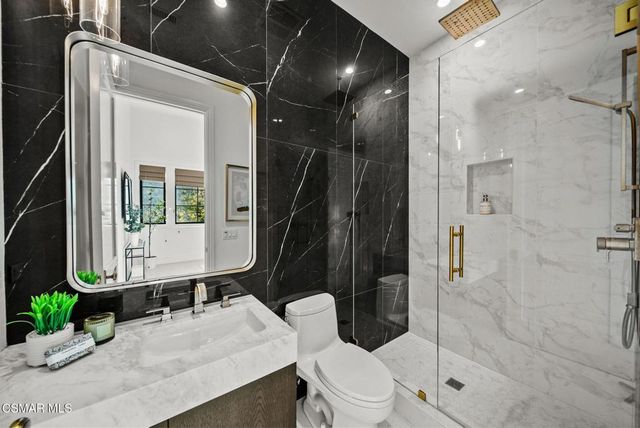 2116 Shadow Creek Drive, Agoura Hills, CA 91301