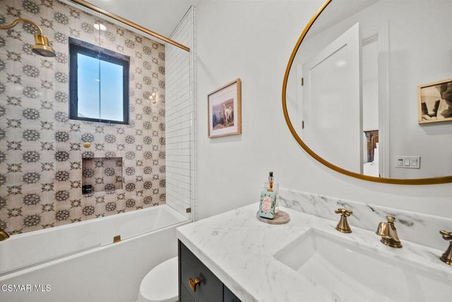 2116 Shadow Creek Drive, Agoura Hills, CA 91301