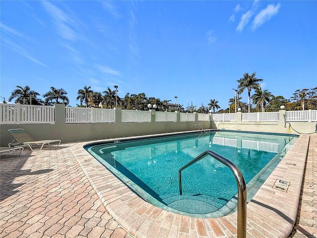 7321 CENTRAL AVENUE 502, St Petersburg, FL 33710