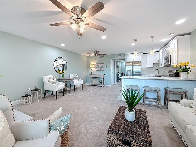 7321 CENTRAL AVENUE 502, St Petersburg, FL 33710