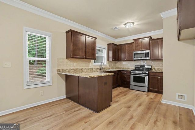 4878 Clarkstone Drive, Flowery Branch, GA 30542