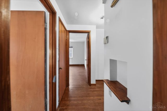 4669 Kirby Avenue, Cincinnati, OH 45223