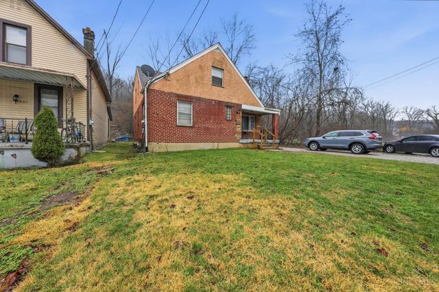 4669 Kirby Avenue, Cincinnati, OH 45223