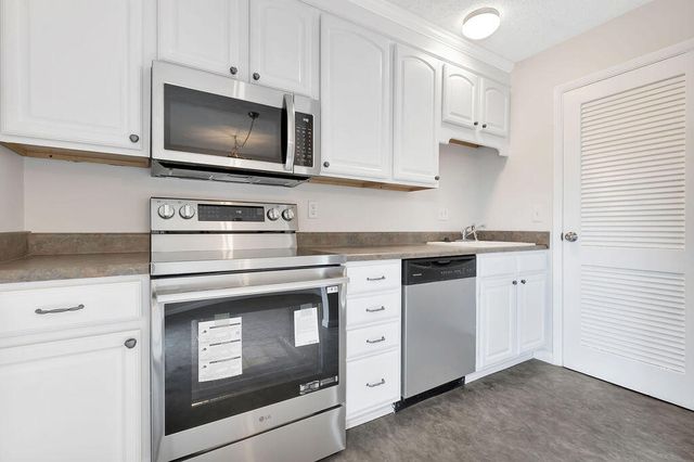 6715 Curtis Way, Florence, KY 41042