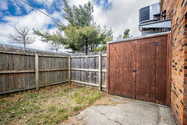 6715 Curtis Way, Florence, KY 41042