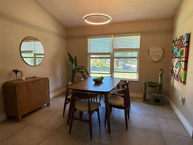 9102 FLORIBUNDA DRIVE, Orlando, FL 32818