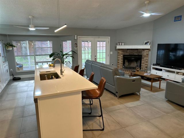 9102 FLORIBUNDA DRIVE, Orlando, FL 32818