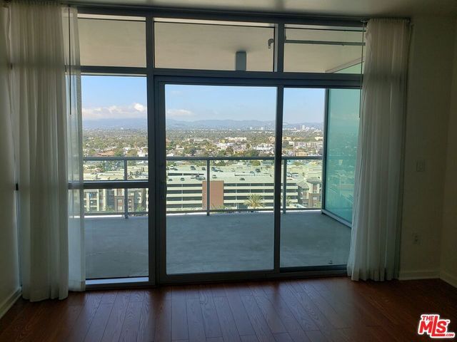 13700 Marina Pointe Drive 1219, Marina Del Rey, CA 90292