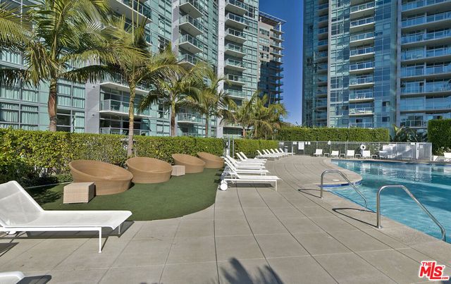 13700 Marina Pointe Drive 1219, Marina Del Rey, CA 90292