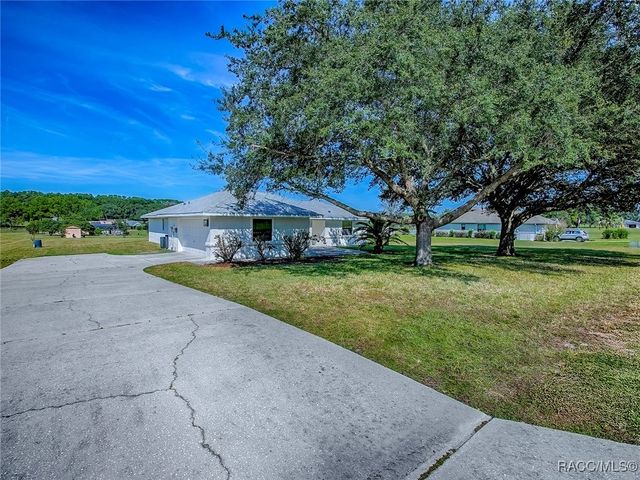 253 E Cumberland Court, Hernando, FL 34442