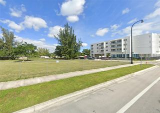 216 St, Miami, FL 33177