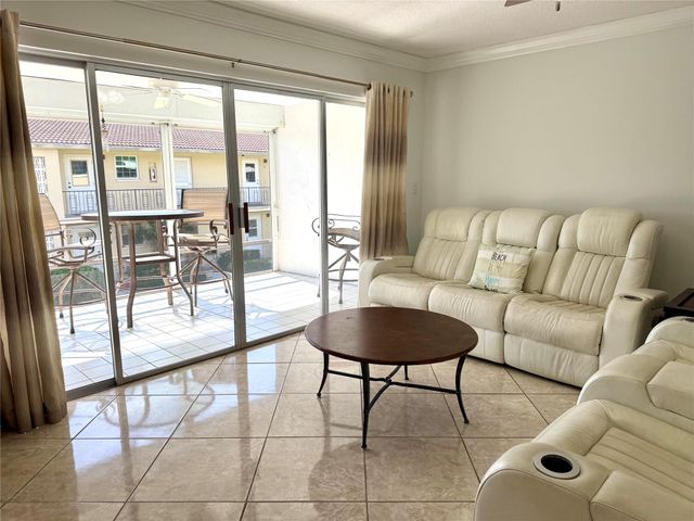 2130 NE 36th St 66, Lighthouse Point, FL 33064