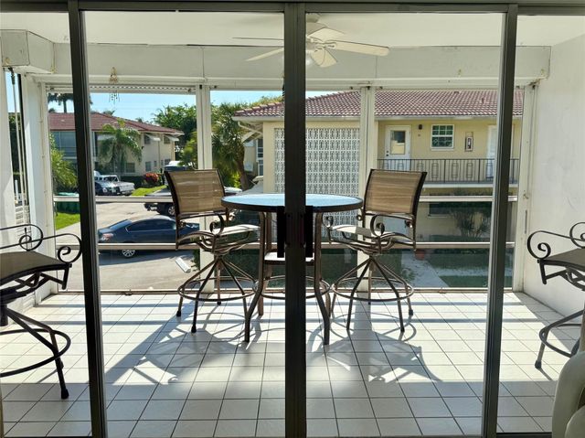 2130 NE 36th St 66, Lighthouse Point, FL 33064