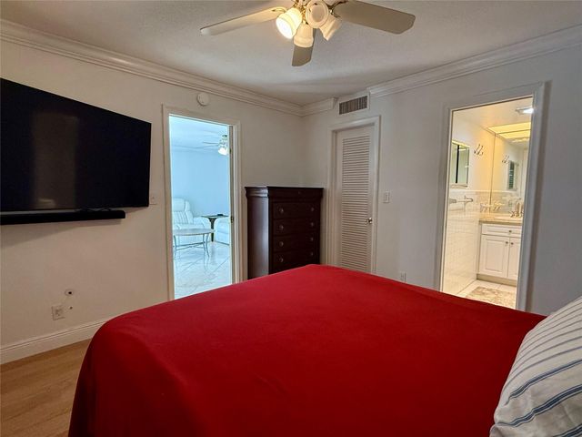2130 NE 36th St 66, Lighthouse Point, FL 33064