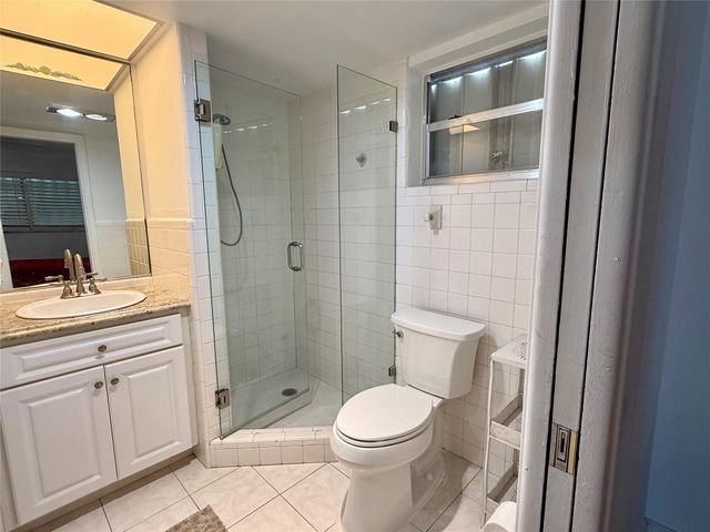 2130 NE 36th St 66, Lighthouse Point, FL 33064