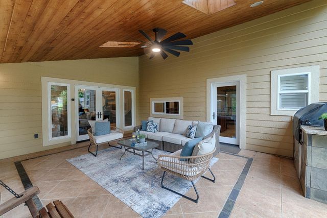 7396 Callison, Penryn, CA 95663