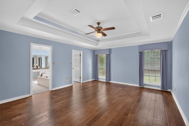 10005 Thornwood Drive, Shreveport, LA 71106