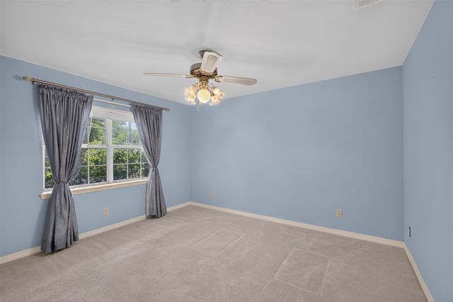 10005 Thornwood Drive, Shreveport, LA 71106