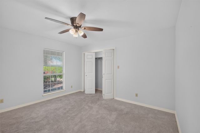 10005 Thornwood Drive, Shreveport, LA 71106