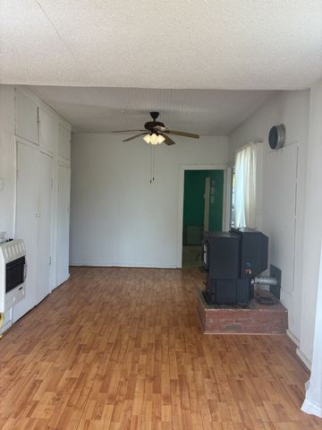 111 Lamar Street, Graham, TX 76450