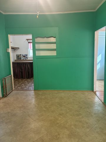 111 Lamar Street, Graham, TX 76450