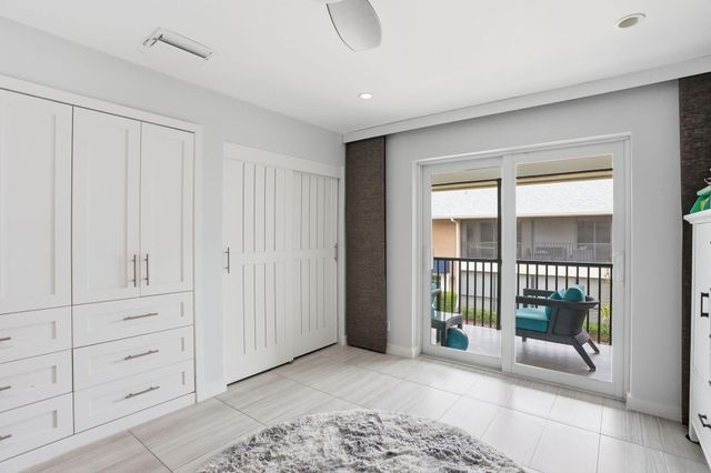 807 NE 1st Street 6w, Delray Beach, FL 33483