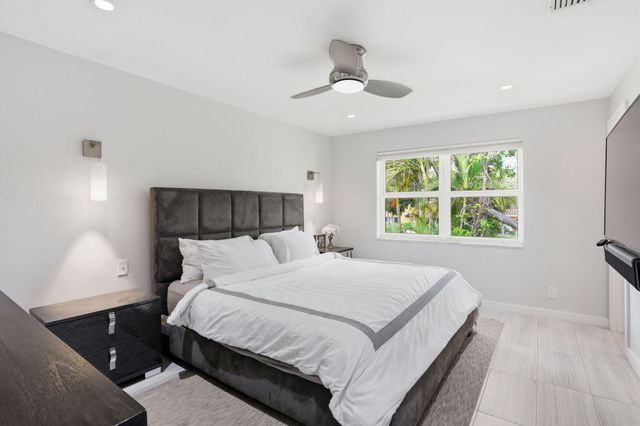 807 NE 1st Street 6w, Delray Beach, FL 33483