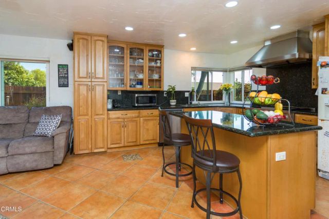 1374 Saddleback Trail, Camarillo, CA 93012