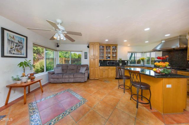 1374 Saddleback Trail, Camarillo, CA 93012