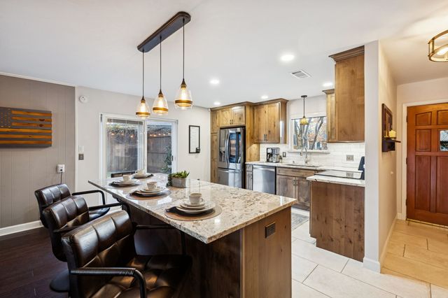 1608 Chaparral Court, Grapevine, TX 76051