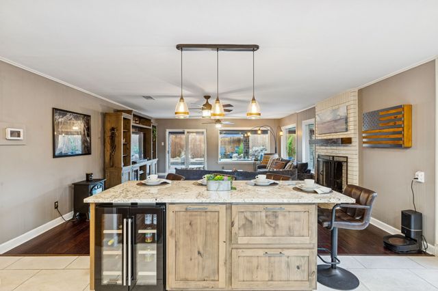 1608 Chaparral Court, Grapevine, TX 76051