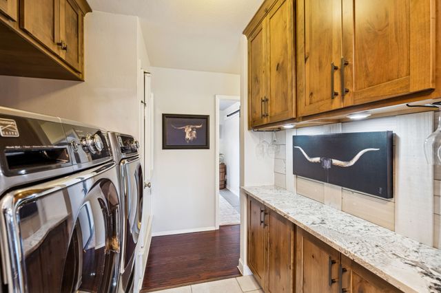 1608 Chaparral Court, Grapevine, TX 76051