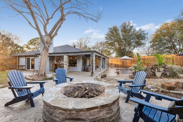 1608 Chaparral Court, Grapevine, TX 76051