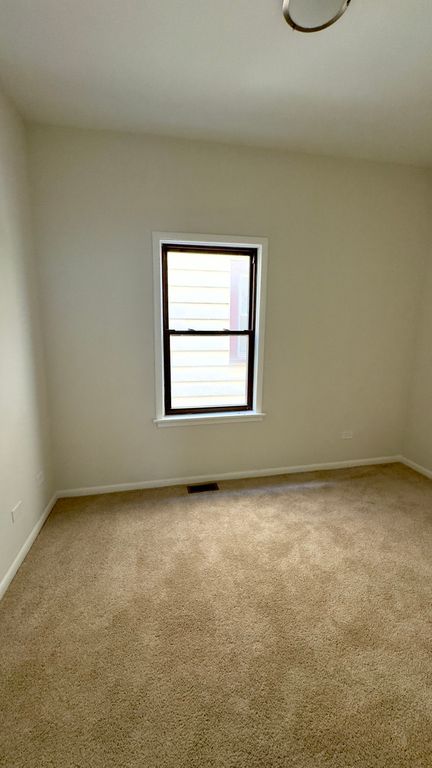 5344 S Carpenter Street, Chicago, IL 60609