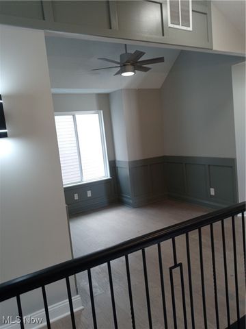 487 Parkside Drive, Bay Village, OH 44140