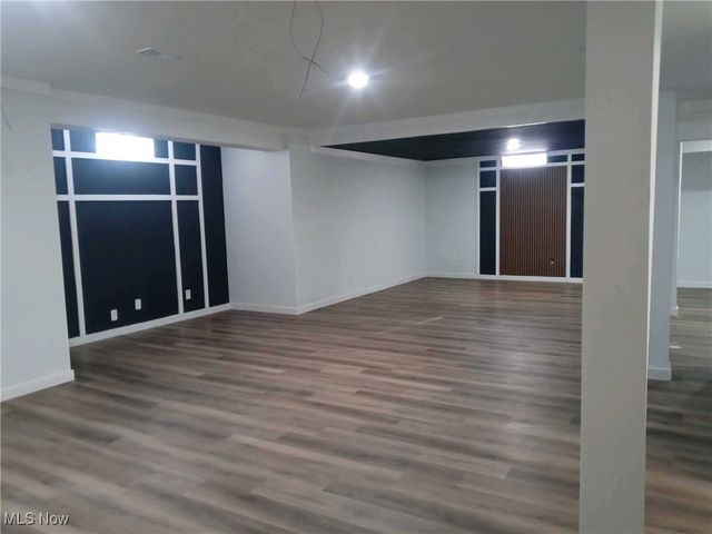 487 Parkside Drive, Bay Village, OH 44140