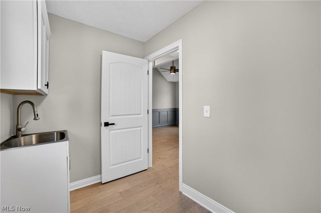 487 Parkside Drive, Bay Village, OH 44140