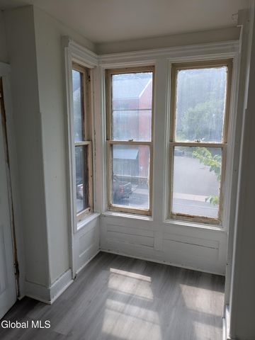 335 Congress Street, Troy, NY 12180