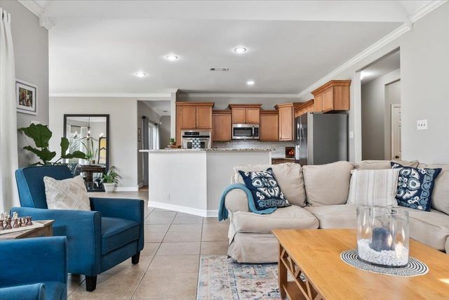 4177 HERONS POND LN, Lakeland, TN 38002