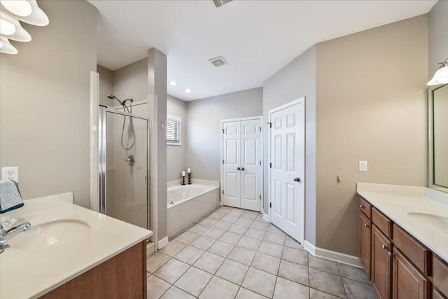 4177 HERONS POND LN, Lakeland, TN 38002