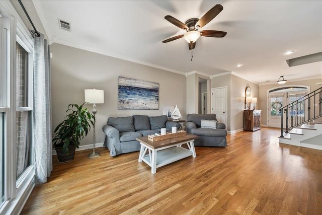 4177 HERONS POND LN, Lakeland, TN 38002