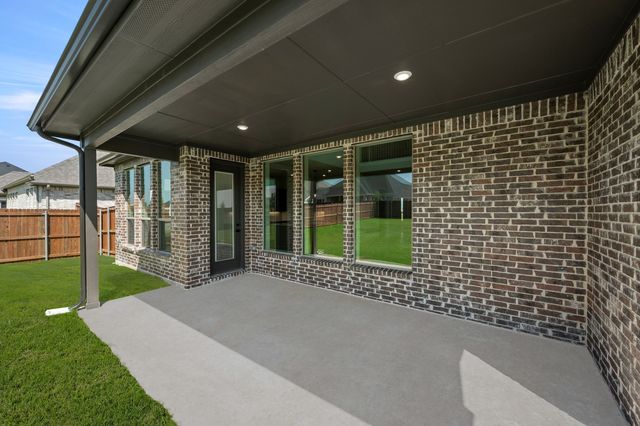224 Mountain Laurel Drive, Waxahachie, TX 75165