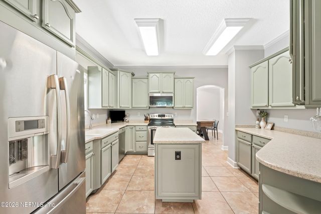 14833 EDWARDS CREEK Road, Jacksonville, FL 32226