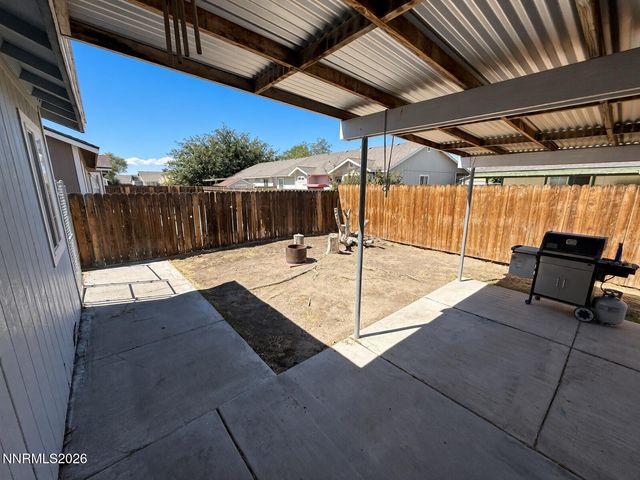 332 Dianna Way, Fallon, NV 89406