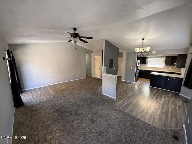 332 Dianna Way, Fallon, NV 89406