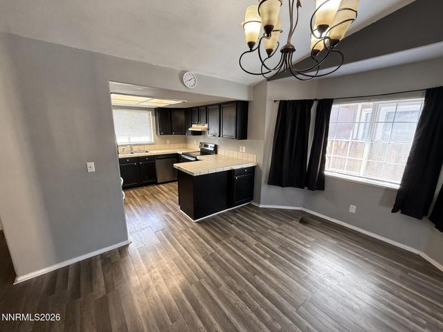 332 Dianna Way, Fallon, NV 89406