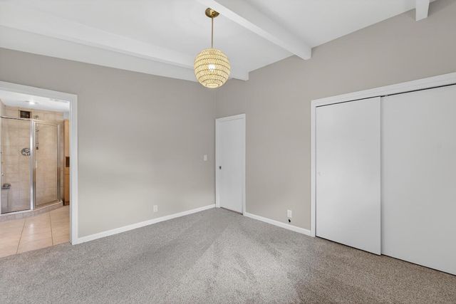 807 Wahner PLACE, Bayside, WI 53217