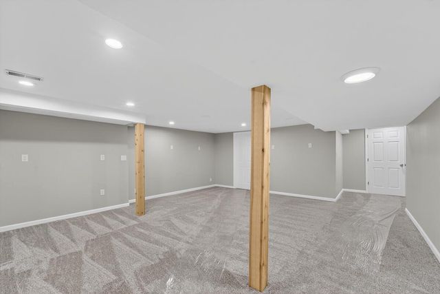807 Wahner PLACE, Bayside, WI 53217