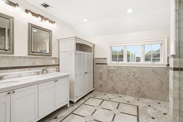 228 Central Avenue, Rye, NY 10580