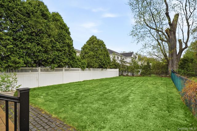 228 Central Avenue, Rye, NY 10580